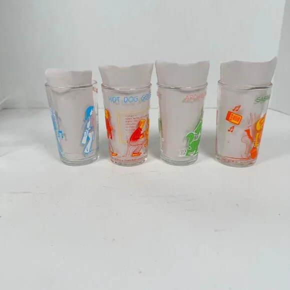 Vtg 1971 Archie Comics Glasses Set of 4 • Reggie Hot Dog Archie Sabrina • Reggie - Picture 3 of 13